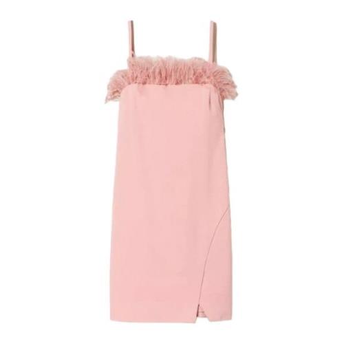 Pink Milano Stitch Kjole med Fjer Trim