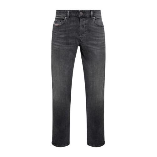 ‘D-MIHTRY L.32’ jeans