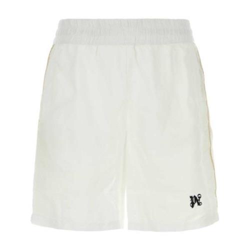 Hvide linned Bermuda shorts, Stilfuldt opgradering til mænd