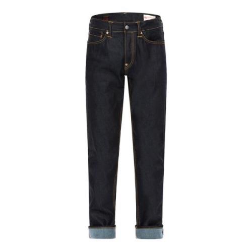 Carrot Fit Denim Jeans med Kumadori Daruma Grafik