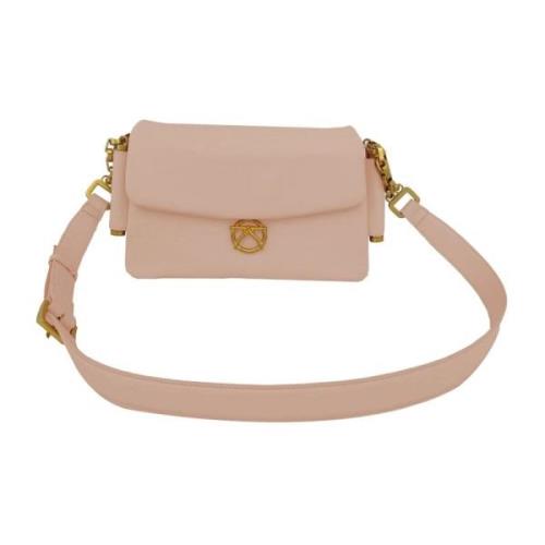 Minimalistisk Crossbody Taske med Metalliske Detaljer