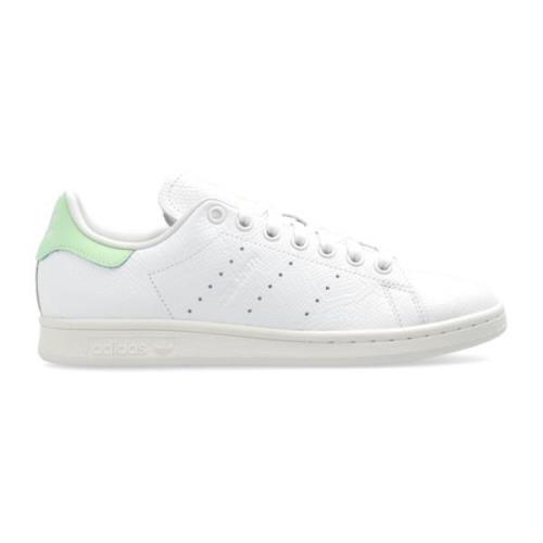 Stan Smith sneakers