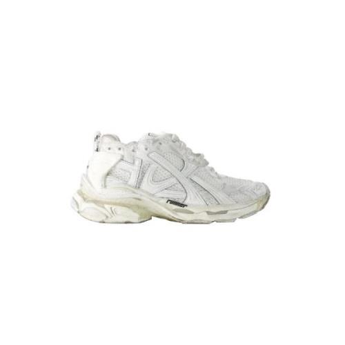 Pre-owned Polyester sneakers