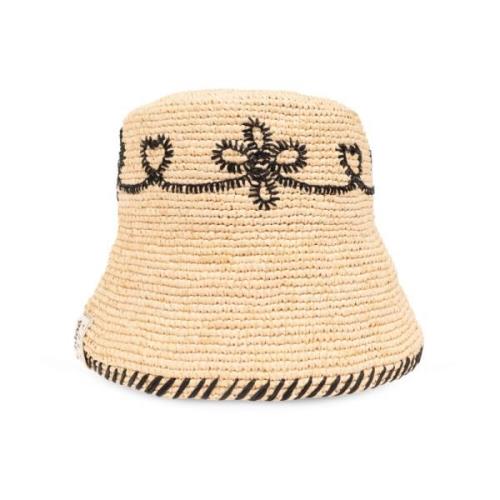 Raffia hat