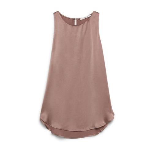 Sleeveless Tops