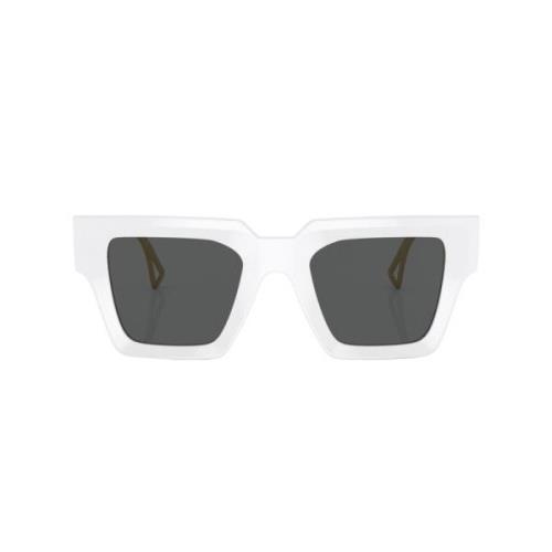 Hvide solbriller med tilbehør