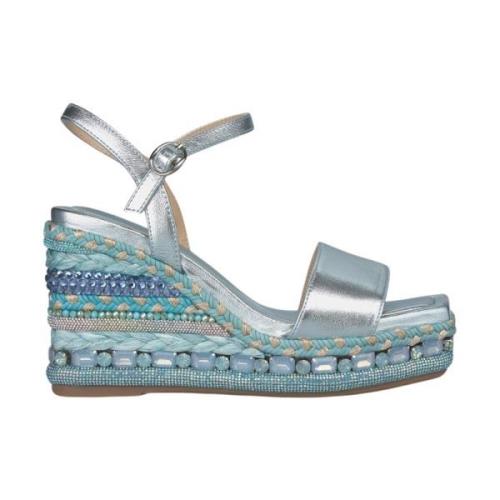 Rhinestone Wedge Sandal med Fletdetaljer