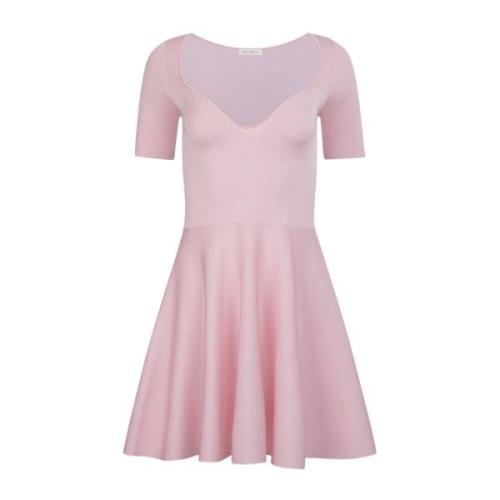 Pink Heart Neckline Flared Kjole