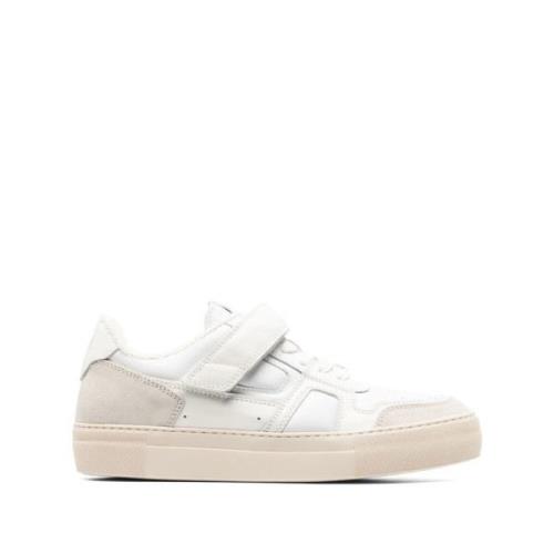 Arcade Low Top Sneakers