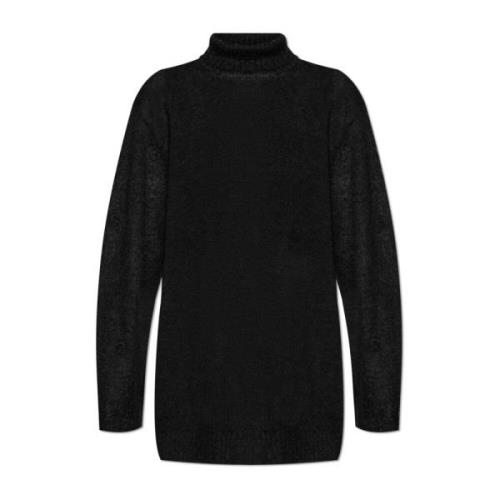 Løstsiddende turtleneck sweater