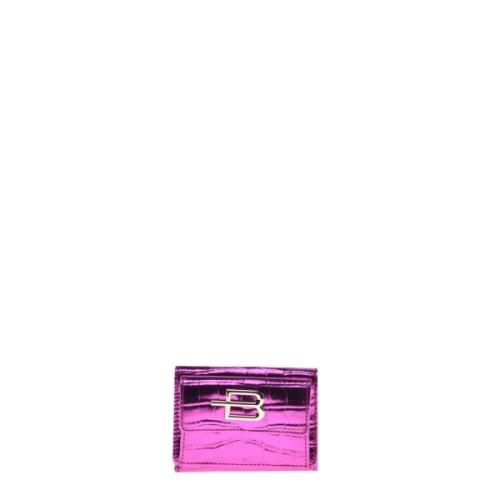 Wallet in fuchsia with laminated crocodile print