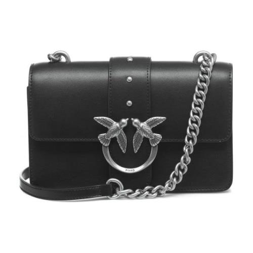 Studded Crossbody Taske med Logo Detaljer