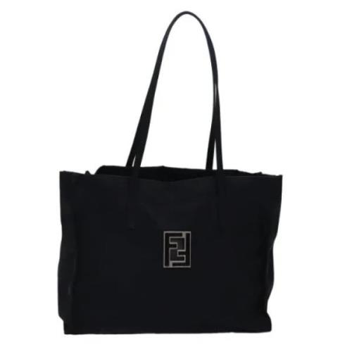 Pre-owned nylon fendi-tasker