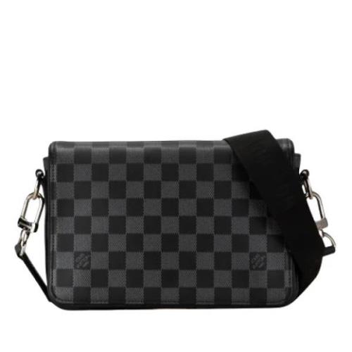 Pre-owned Canvas louis-vuitton-tasker