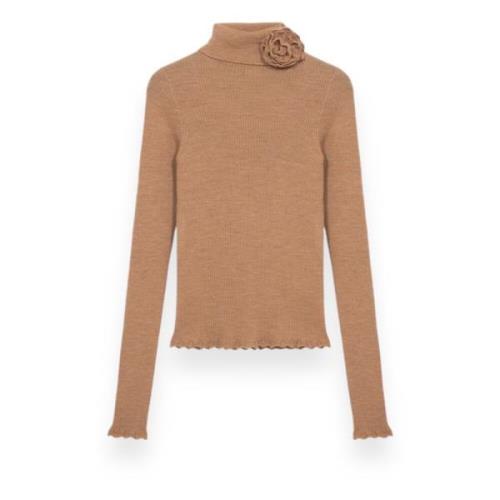 Ribbet Turtleneck Sweater