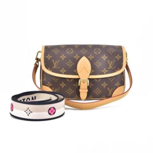 Pre-owned Canvas louis-vuitton-tasker