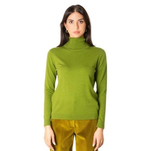 Pistacie Turtleneck Sweater