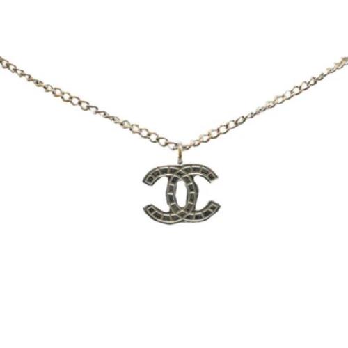 Pre-owned Metal chanel-smykker