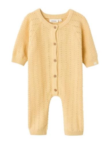 Nbfdaimo Loose Knit Suit Lil Langærmet Body Yellow Lil'Atelier