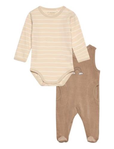 Body Ls W.velour Romper Sets Sets With Body Beige Fixoni