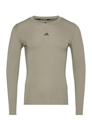 Tf Ls Tee Sport T-Langærmet Skjorte Khaki Green Adidas Performance