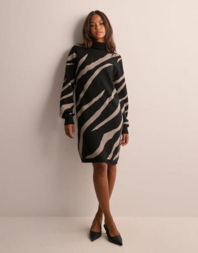 Object Collectors Item - Mønstret - Objray L/S Knit Rollneck Dress Aop