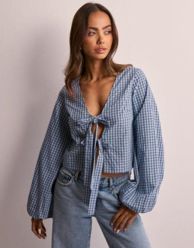 Nelly - Blå - Favorite Bow Blouse