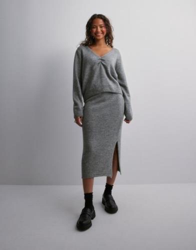 JDY - Grå - Jdylibby Mw Long Slit Skirt Knt