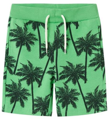 Name It Sweatshorts - NkmJusper - Green Spruce m. Palmer